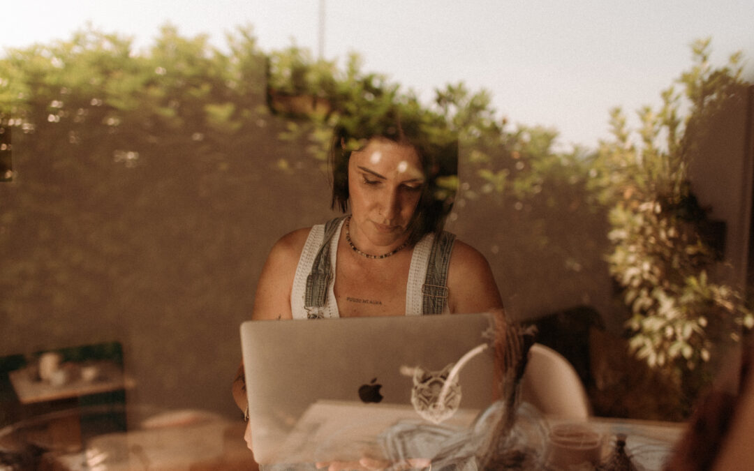 EMDR + Approche corporelle : l’alliance thérapeutique la plus complète pour guérir le trauma